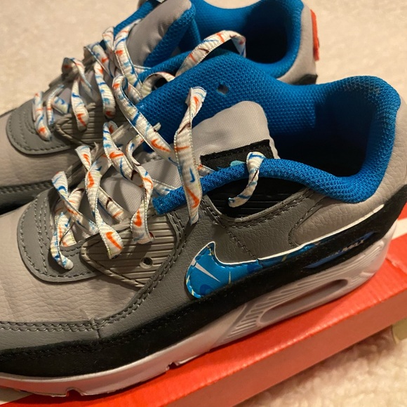 Nike Air Max 90LTR- boys size 2 - Picture 8 of 8
